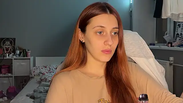 Snapshot of Uniarten chatting on October 13, 2025, 6:41 pm Uniarten online show from October 13, 2025, 6:41 pm