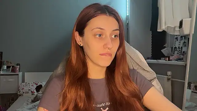 Snapshot of Uniarten chatting on October 15, 2025, 6:19 pm Uniarten online show from October 15, 2025, 6:19 pm