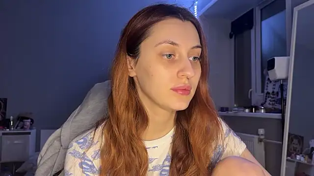 Snapshot of Uniarten chatting on December 13, 2025, 7:53 pm Uniarten online show from December 13, 2025, 7:53 pm