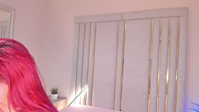 Snapshot of Saekohofman chatting on January 19, 2026, 4:16 am Saekohofman online show from January 19, 2026, 4:16 am