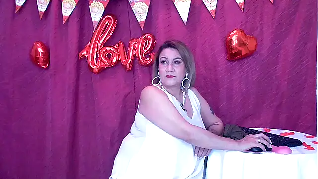 yayita mature online show from February 9, 2025, 12:52 pm
