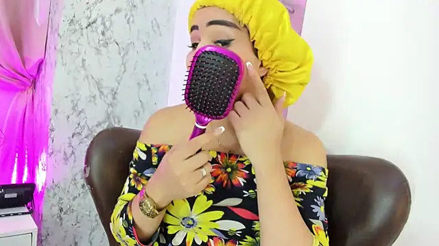 Alexandra Hornny online show from March 15, 2025, 9:41 am