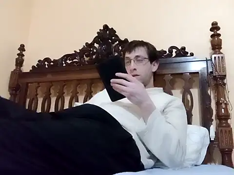 Snapshot of White_rabbit_ chatting on January 5, 2025, 6:24 pm White rabbit online show from January 5, 2025, 6:24 pm