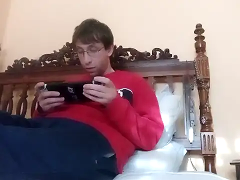 Snapshot of White_rabbit_ chatting on January 15, 2025, 3:29 pm White rabbit online show from January 15, 2025, 3:29 pm