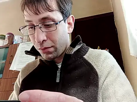 Snapshot of White_rabbit_ chatting on February 5, 2025, 10:51 am White rabbit online show from February 5, 2025, 10:51 am