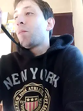 Snapshot of White_rabbit_ chatting on March 14, 2025, 8:42 am White rabbit online show from March 14, 2025, 8:42 am