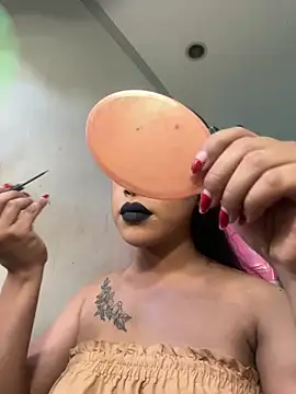 MarryQueen22 online show from February 24, 2026, 11:58 pm