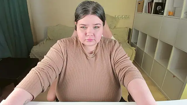 PlumPie online show from March 1, 2026, 7:54 am