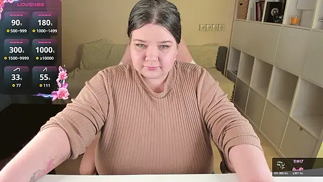 PlumPie online show from March 4, 2026, 2:28 am