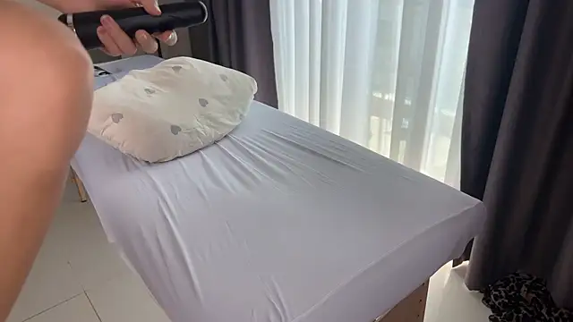 Eva Nathan online show from January 29, 2025, 5:19 am