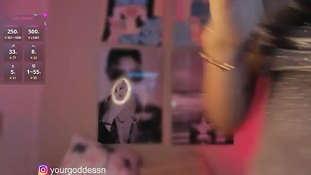 Snapshot of belashimaa chatting on December 2, 2025, 2:56 pm belashimaa online show from December 2, 2025, 2:56 pm