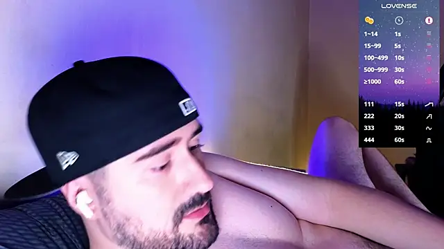 Snapshot of DominantTheo chatting on January 17, 2025, 4:49 am DominantTheo online show from January 17, 2025, 4:49 am