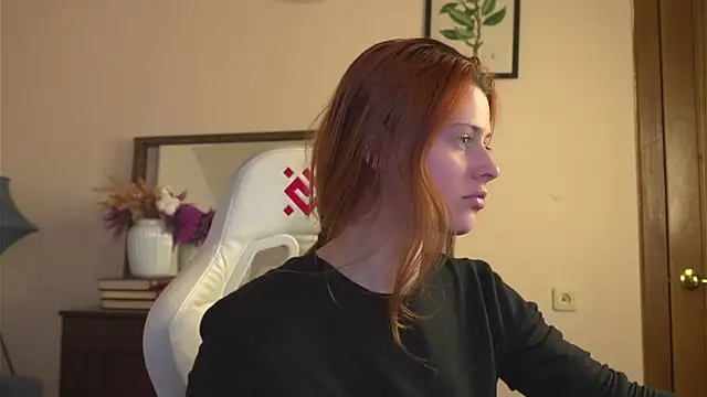 doll lesli online show from January 31, 2025, 3:22 pm