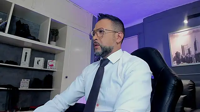 MrFrank tattoo online show from September 17, 2025, 12:07 pm