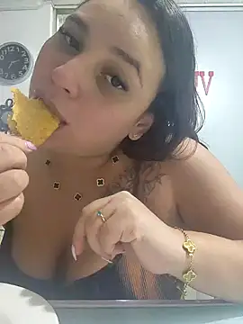 LizzRouse online show from October 23, 2025, 12:15 pm