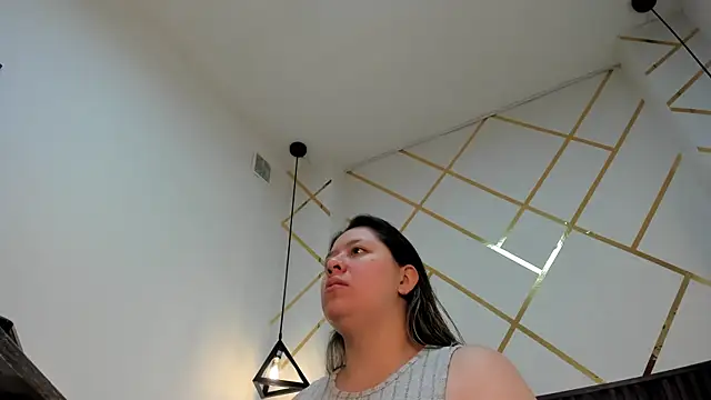  rebecca1 online show from November 16, 2025, 4:23 pm