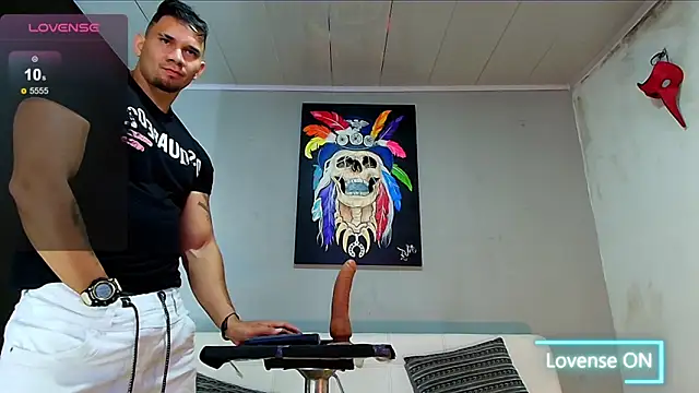 Snapshot of GendersonFit chatting on March 18, 2025, 8:26 pm GendersonFit online show from March 18, 2025, 8:26 pm