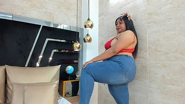 Snapshot of BiancaFollerach chatting on January 20, 2025, 9:01 pm BiancaFollerach online show from January 20, 2025, 9:01 pm