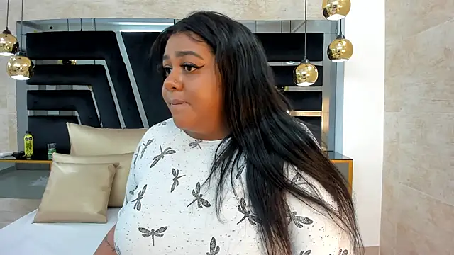 Snapshot of BiancaFollerach chatting on February 12, 2025, 11:29 am BiancaFollerach online show from February 12, 2025, 11:29 am