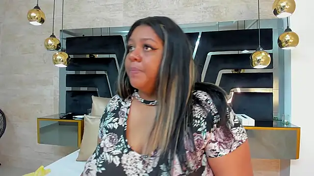 Snapshot of BiancaFollerach chatting on March 15, 2025, 11:40 am BiancaFollerach online show from March 15, 2025, 11:40 am