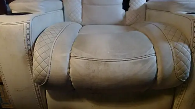 Snapshot of honeylovelace chatting on December 22, 2025, 9:34 pm honeylovelace online show from December 22, 2025, 9:34 pm