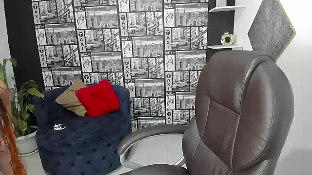 Isa And Natasha online show from March 19, 2025, 11:39 am