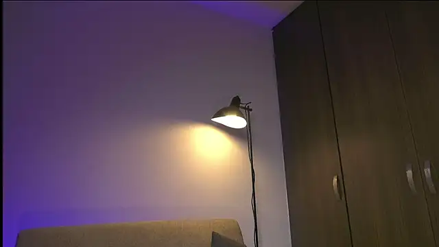 Amber  Davis online show from March 11, 2025, 9:59 pm