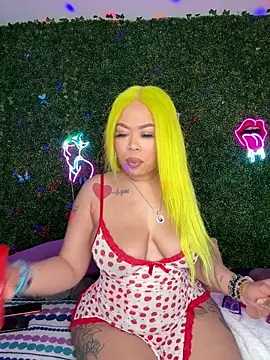 ThickAssRena online show from April 15, 2026, 5:36 am