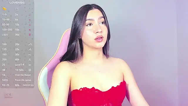 alice-love1 online show from December 14, 2024, 12:33 am