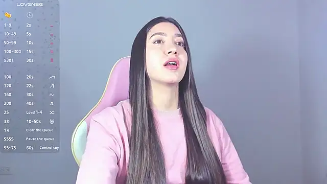 alice-love1 online show from December 27, 2024, 12:07 am