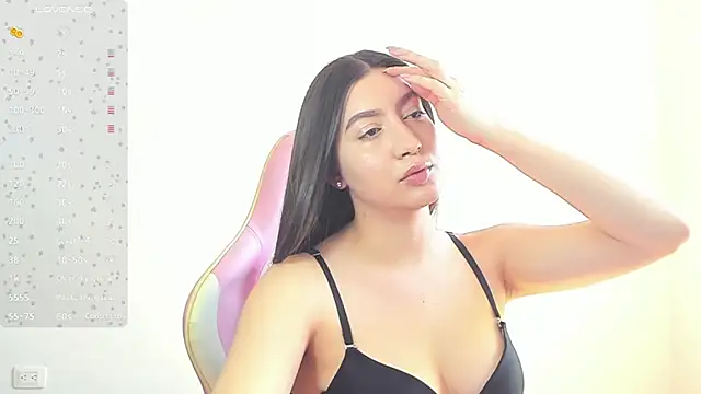 alice-love1 online show from January 18, 2025, 6:21 pm