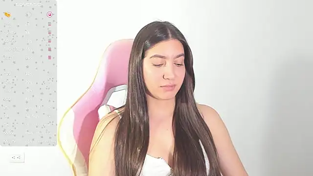 alice-love1 online show from February 1, 2025, 3:30 am