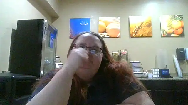 Snapshot of Hornybbw1978 chatting on March 6, 2025, 7:03 am Hornybbw1978 online show from March 6, 2025, 7:03 am