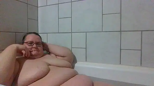 Snapshot of Hornybbw1978 chatting on March 22, 2025, 12:04 pm Hornybbw1978 online show from March 22, 2025, 12:04 pm