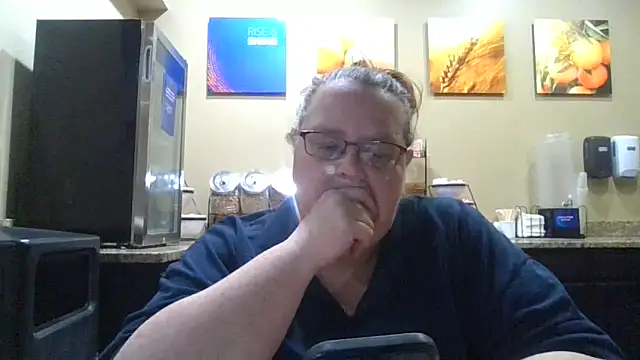 Snapshot of Hornybbw1978 chatting on October 16, 2025, 6:36 am Hornybbw1978 online show from October 16, 2025, 6:36 am