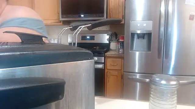 Snapshot of Hornybbw1978 chatting on October 23, 2025, 11:57 pm Hornybbw1978 online show from October 23, 2025, 11:57 pm