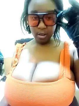 HotAFRICANBEAUTY online show from December 29, 2024, 1:45 am