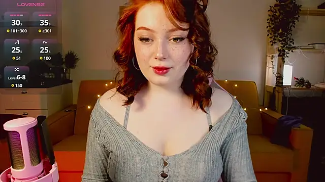 Sofy Benson online show from December 26, 2024, 12:27 pm