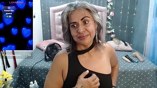 lalisha 96 online show from January 31, 2025, 8:54 pm