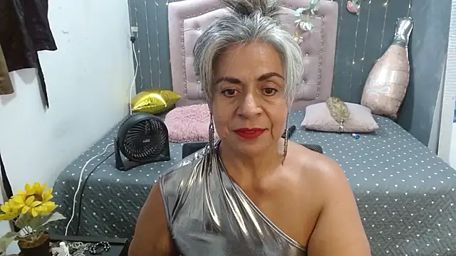 Snapshot of lalisha_96 chatting on April 23, 2026, 12:23 am lalisha 96 online show from April 23, 2026, 12:23 am