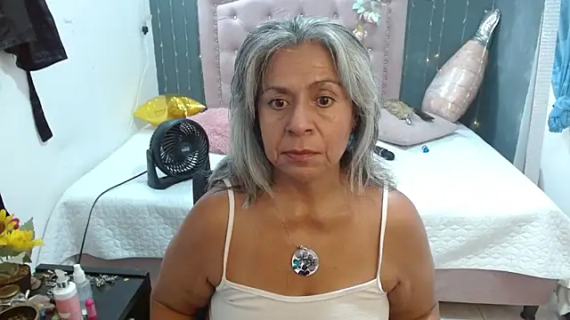 Snapshot of lalisha_96 chatting on April 28, 2026, 1:26 am lalisha 96 online show from April 28, 2026, 1:26 am