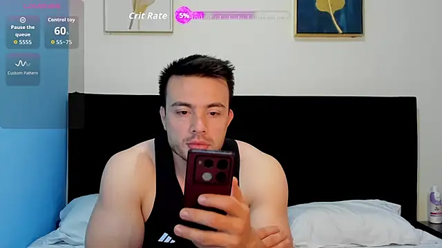 lissandthor13 online show from April 8, 2026, 10:37 am