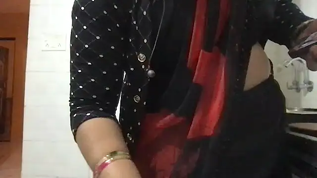 Snapshot of Riyasingh9 chatting on January 25, 2025, 4:56 am Riyasingh9 online show from January 25, 2025, 4:56 am