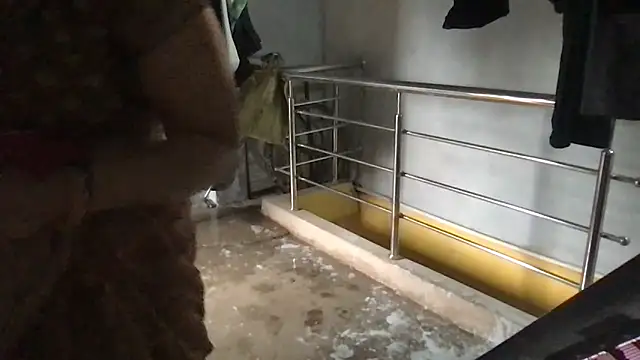 Snapshot of Riyasingh9 chatting on September 29, 2025, 4:06 am Riyasingh9 online show from September 29, 2025, 4:06 am