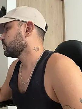 nicolas cox online show from January 14, 2025, 3:26 pm