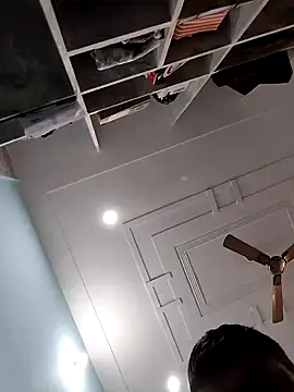 Snapshot of Amandev7 chatting on October 12, 2025, 8:02 am Amandev7 online show from October 12, 2025, 8:02 am