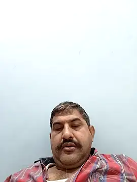 Snapshot of Amandev7 chatting on October 22, 2025, 3:18 am Amandev7 online show from October 22, 2025, 3:18 am