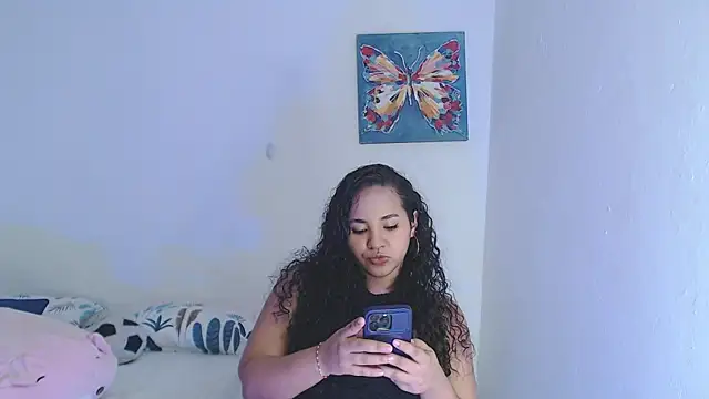 luciana keating online show from November 29, 2025, 12:13 am