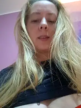 VictoriaMiami online show from January 6, 2025, 12:27 am