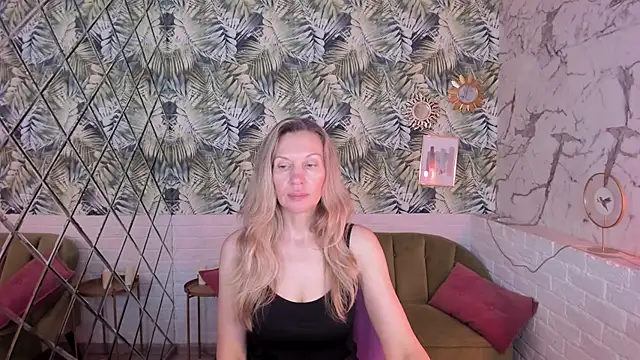 Snapshot of NancyGrace chatting on December 5, 2025, 5:42 pm NancyGrace online show from December 5, 2025, 5:42 pm